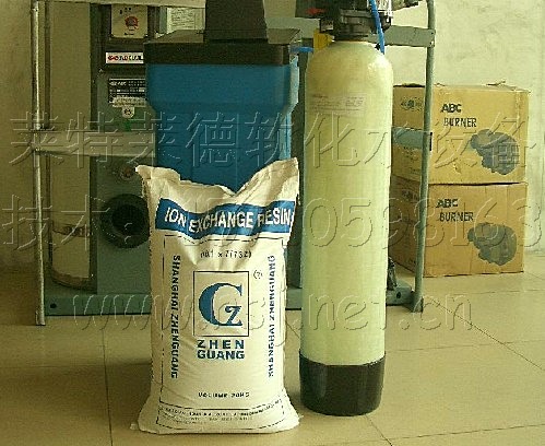 富萊克軟化水處理設備:3噸/H軟化水處理設備