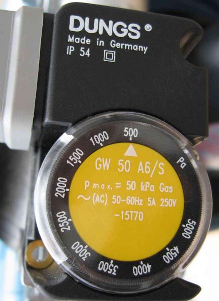 德國敦示燃燒機(jī)壓力開關(guān)電磁閥